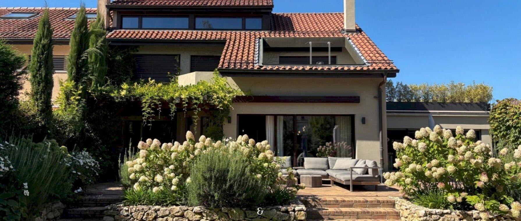 Photo 1 of the property MCM
