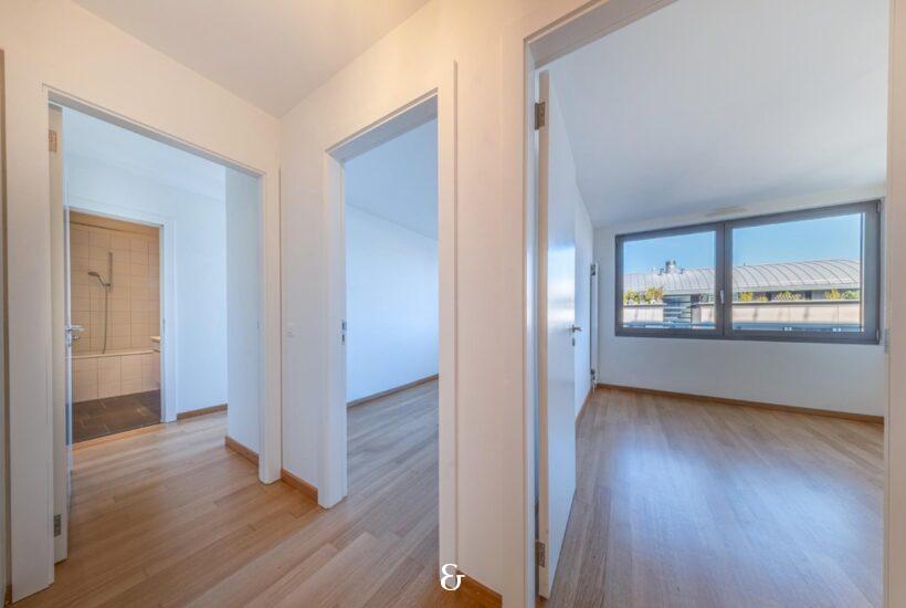 Photo 6 of the property 2559.450020