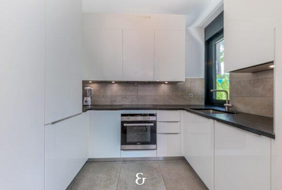 Photo 3 of the property APSC