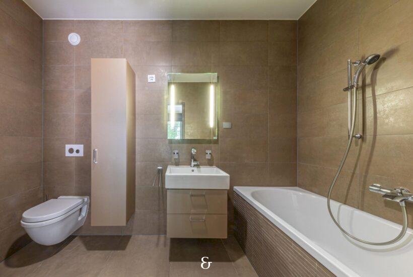 Photo 6 of the property APSC