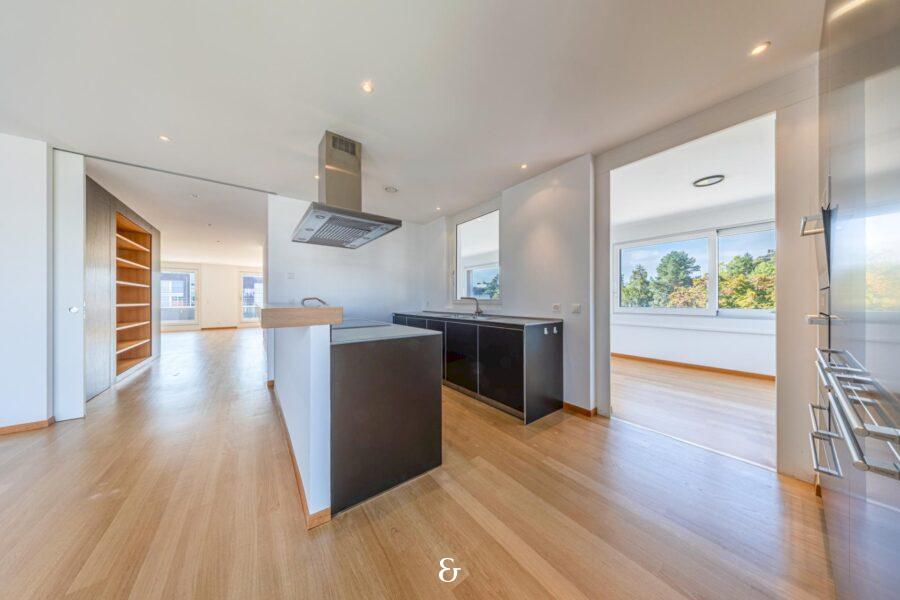 Photo 1 of the property 7358.450010