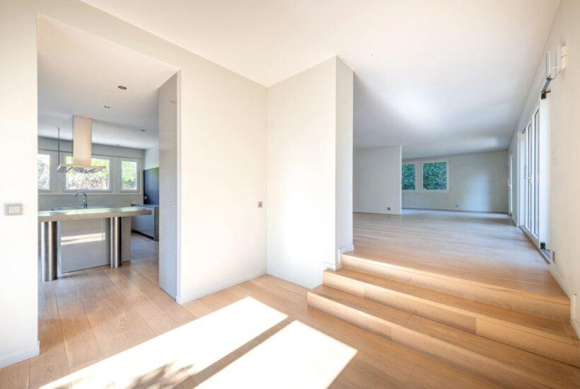 Photo 3 of the property MCBMAL