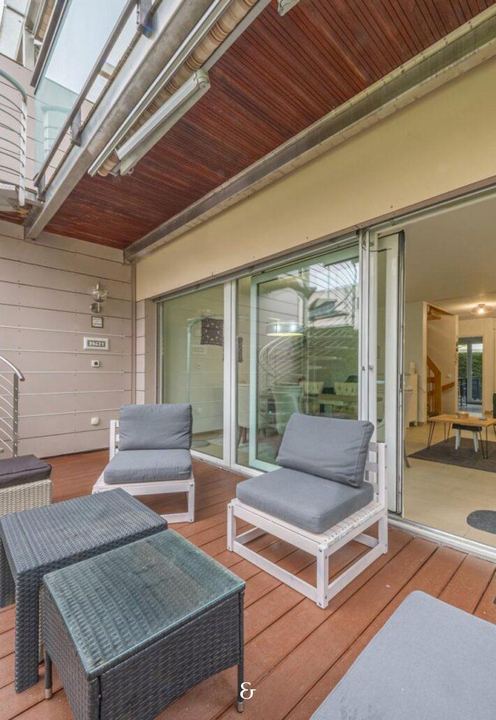 Photo 2 of the property MME