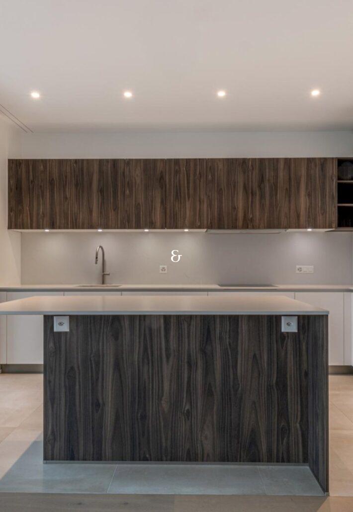 Photo 2 of the property 1369.410010