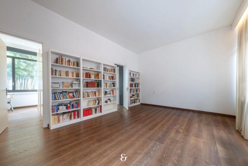 Photo 4 of the property AJF