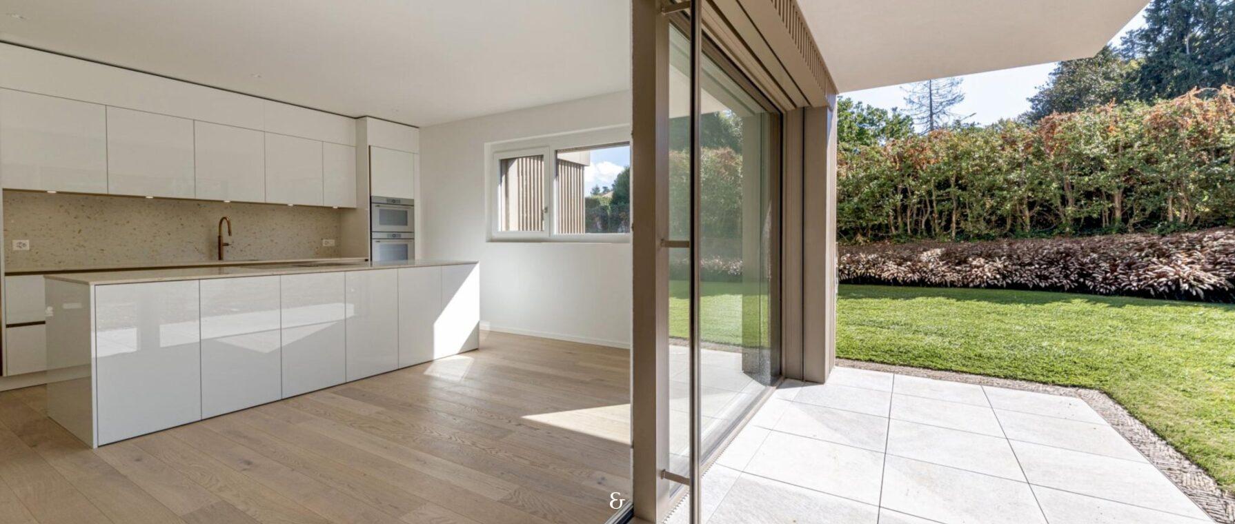 Photo 1 of the property MVC